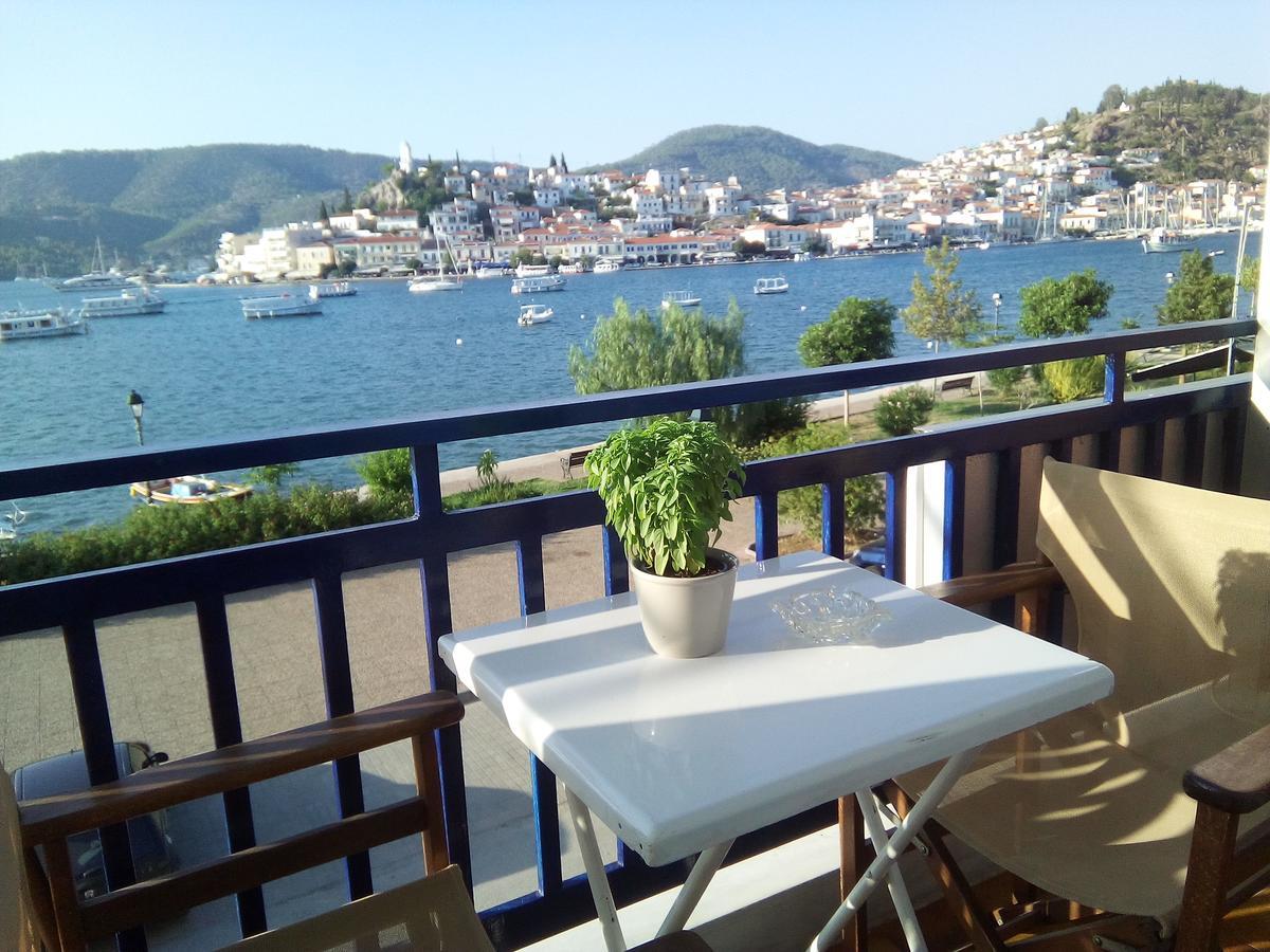 Bissias Guest House Galatás Buitenkant foto